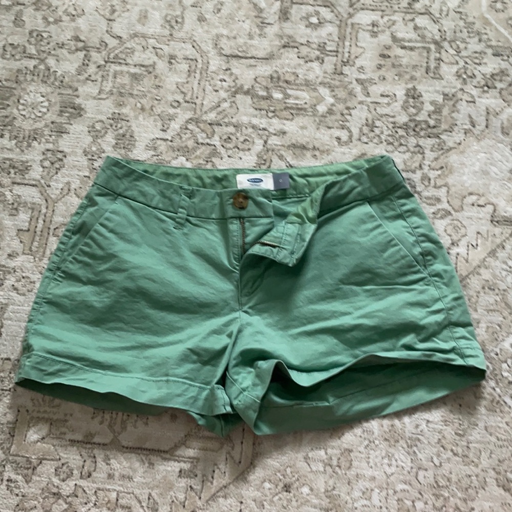 Old Navy stretch chino shorts